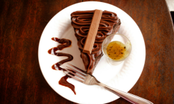 Torta gelada de kitkat